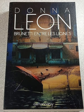 Brunetti entre les lignes. Donna Leon