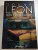 Brunetti entre les lignes. Donna Leon