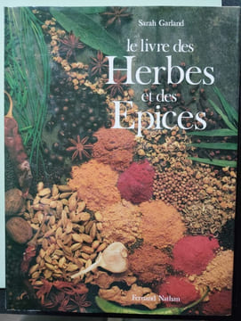 Le livre des herbes et des épices. Sarah Garland