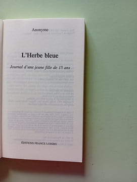 L'herbe bleue : journal d'une jeune fille de 15 ans. undefined
