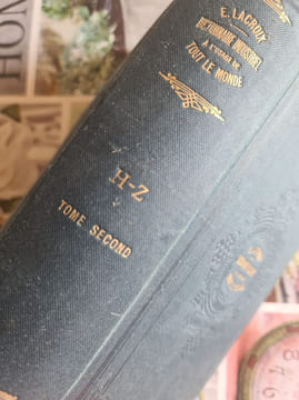 Dictionnaire industriel à l'usage de tout le monde ou les 100 000 secrets et recettes de l'industrie moderne. M. E. Lacroix
