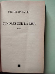Cendres sur la mer