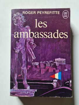 Les ambassades. ROGER PEYREFITTE