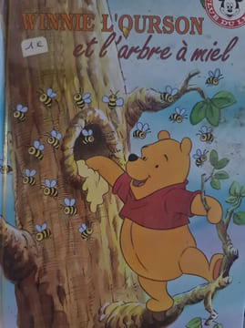 Winnie l'Ourson et l'arbre à miel. undefined