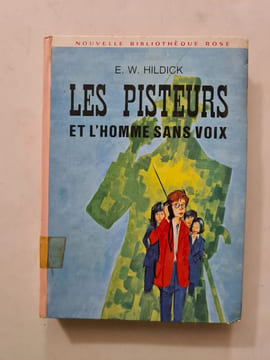 Les pisteurs et l'homme sans voix. E. W. Hildick