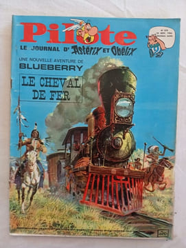 Pilote: Le journal d'Astérix et Obélix - Une nouvelle aventure de Blueberry - Le cheval de fer /N°370/ 24 novembre 1966 / /. undefined