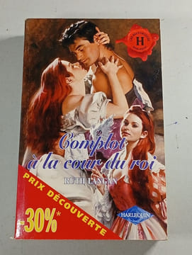 Complit à la cour du roi. RUTH LANGAN