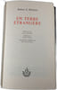 En terre &eacute;trang&egrave;re. Robert A. Heinlein