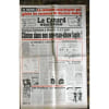 Canard Enchaine (Le) N&deg; 4059 Du 12/08/1998 - 35 Heures - Martine Aubry - Attentat Anti-Clinton En Afrique -Kadhafi - Secu - Dufour Au Moulin. 