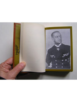 Le destin tragique des sous-mariniers allemands. Complet des trois tomes.. Jochen Brennecke