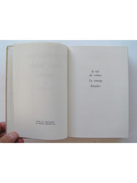 Une pièce rose, deux pièces noires. Jean Anouilh