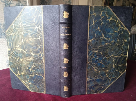 Histoire de l'école navale et des institutions qui l'ont précédée par un ancien officier , avec lettre préface du Vice-Amiral Jurien de la Gravière , ...