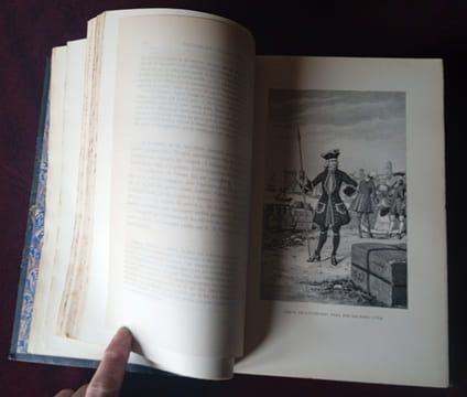 Histoire de l'école navale et des institutions qui l'ont précédée par un ancien officier , avec lettre préface du Vice-Amiral Jurien de la Gravière , ...