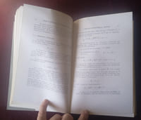 Lucien Romani , Théorie générale de l'univers physique (Réduction à la Cinémathèque) en 2 tomes : T. 1 : Principes et méthode , T. 2 : Applications , Albert Blanchard 1975-1976