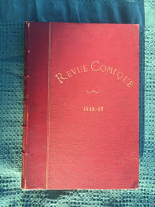 REVUE COMIQUE