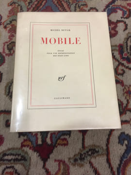 Mobile. BUTOR MICHEL
