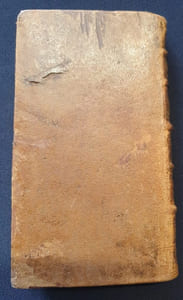 L'apothéose du dictionnaire de l'académie et son expulsion de la region celeste . Ouvrage contenant cinquante Remarques critiques sur ce Dictionnaire auquelles on en a joint cinquante autres sur divers célèbres Auteurs 