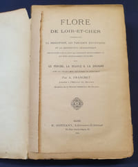 Flore de Loir et Cher comprenant la description , les tableaux synoptiques et la distribution géographique des plantes vasculaires qui croissent spontanément ou qui sont généralement cultivées dans le Perche , la Beauce & la Sologne avec un vocabulaire des termes de botanique .