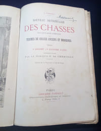 Nouveau dictionnaire des chasses - vocabulaire complet des termes de chasse anciens et modernes dédié à Madame la Duchesse d'Uzès