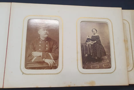 Exeptionnel album de photographies cartes de visite de la famille Koechlin , industriels a Mulhouse - années 1870-1890 - 92 Photographies . undefined