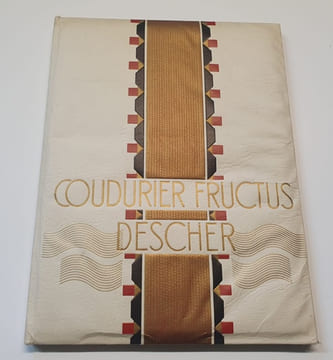  Trentenaire de la Maison Coudurier, Fructus, Descher fabricants de Soieries à Lyon .  [COCTEAU (Jean)] COLLECTIF -