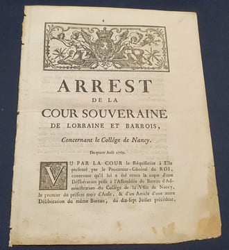 Arrest de la Cour Souveraine de Lorraine et Barrois concernant le collège de Nancy . undefined