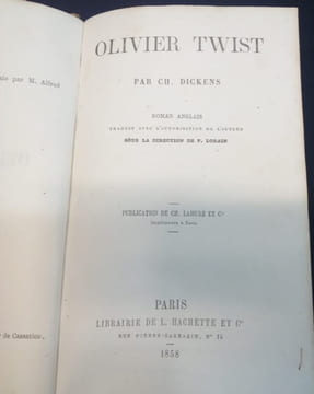 Olivier Twist . Charles Dickens