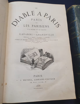 Le diable a Paris et les parisiens a la plume et au crayon - 2 volumes - Complet . Balzac Sand Feuillet Rochefort Stahl Sue  Soulié Villemot Droz ...