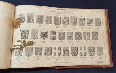 Armorial des souverains - Le carnet dédié à M. les lithographes , graveurs , artistes et amateurs 