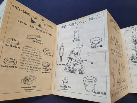 Tips about enemy mines -( Conseils a propos des mines ennemies ) - livret américain 1945. undefined
