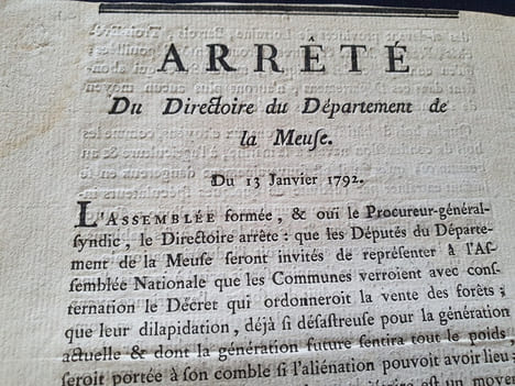 Arrété du Directoire du Département de la Meuse - 13 Janvier 1792 - Concerne la trop grande exploitation des foréts . undefined