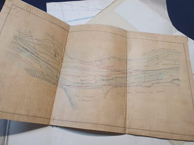 Ensemble de 25 plans anciens ( 1880/1950) de la Blanchisserie Teintuerie de Thaon les Vosges 