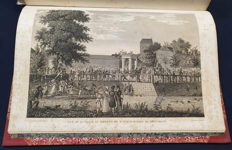 Histoire abrégée de la vie et des exploits de Jeanne d'Arc surnommée la pucelle d'Orléans suivie d'une notice érigée a sa mémoire , a Domremy , de la ...