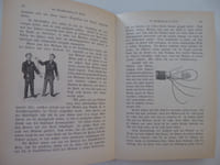 Moderne Wunder. Natürliche Erklärung der neuern und âlteren  Geheimnisse der Spiritisten und Antispiritisten, Geistercitierer, Hellseher, (etc.). [Explication naturelle des nouveaux et anciens secrets des Spirites et des Antispirites, etc.] 