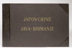 Album de 98 photographies sur papier albumin&eacute;, coll&eacute;es sur carton et mont&eacute;es sur onglets . JAPON - CHINE - JAVA - BIRMANIE - PHOTOGRAPHIES 