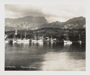 28 photographies de Tahiti sur papier argentique, la plupart portant le cachet à sec L. Gauthier Tahiti  par TAHITI - PHOTOGRAPHIES] GAUTHIER Lucien - Image 1