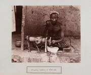 Ensemble de 48 photographies de 28 x 22 cm, tirées sur papier albuminé et collées sur carton, vers 1890   par PHOTOGRAPHIE - CEYLAN] SCOWEN Charles - Image 2