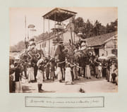 Ensemble de 48 photographies de 28 x 22 cm, tirées sur papier albuminé et collées sur carton, vers 1890   par PHOTOGRAPHIE - CEYLAN] SCOWEN Charles - Image 3