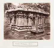 Ensemble de 48 photographies de 28 x 22 cm, tirées sur papier albuminé et collées sur carton, vers 1890   par PHOTOGRAPHIE - CEYLAN] SCOWEN Charles - Image 7
