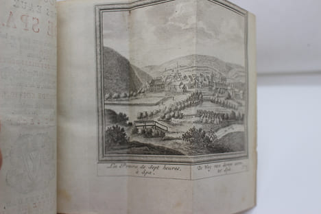 Amusemens des eaux de Spa, ouvrage utile à ceux qui vont boire des eaux Minérales sur les lieux.. Karl-Ludwig von Pöellnitz,