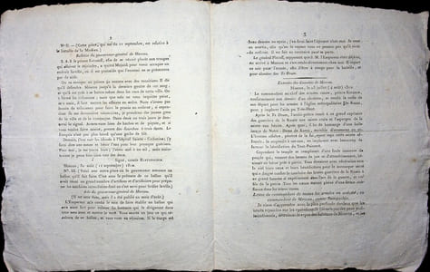 [Napoléon, Campagne de Russie, 1812], Extrait du moniteur du 12 octobre 1812 [probablement un supplément au 21e ou au 22e bulletin de la Grande Armée] : copies de pièces « émanées du gouverneur Rostopchine » [qui montrent les différences de communication des deux camps].