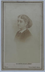 Photographie par Reutlinger