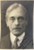 Photographie dédicacée (envoi autographe signé). Paul Valéry (1871-1945), poète, écrivain, philosophe