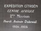 EXTRAORDINAIRE ALBUM-SOUVENIR de la Croisi&egrave;re Noire, le seul connu - 311 photos originales d'&eacute;poque l&eacute;gend&eacute;es. Georges Specht, ...
