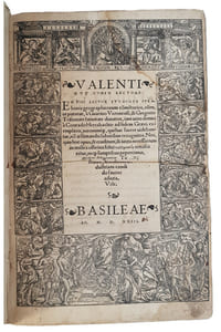 "EN TIBI LECTOR STUDIOSE STRABONIS GEOGRAPHICORUM COM(M)E(N)TARIOS, OLIM A GUARINO VERONESE...".