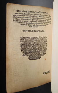 Kurtzes Handtbüchlein, und Experiment, vieler Artzneyen, durch den gantzen Cörper deß Menschens, von dem Haupt biß auff die Füß - [1677] 