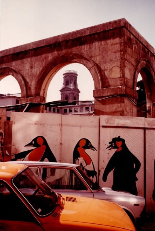 Pingouins à l'ombre de St Sulpice (Rénovation du marché St Germain).. LIBERMANN (C.)