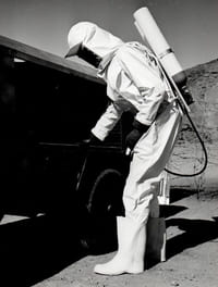 LE SAHARA A L'HEURE ATOMIQUE