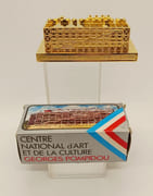 CENTRE NATIONAL d'ART ET DE LA CULTURE GEORGES POMPIDOU par TAILLE CRAYON