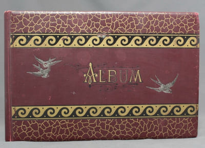 Album. "A ma chère Emma, petits souvenirs du Locle".
